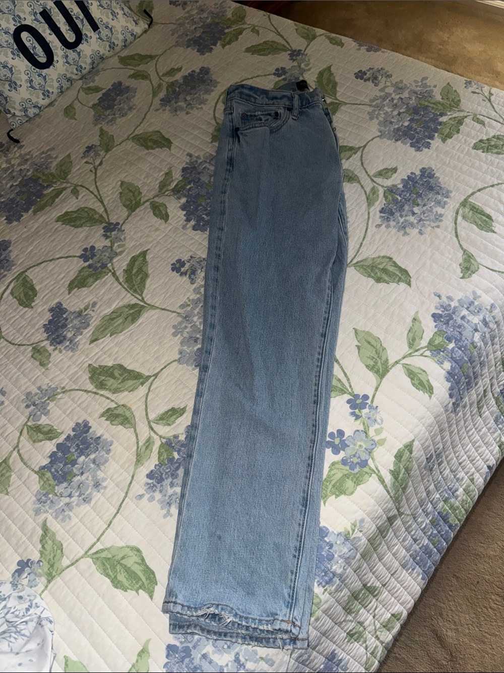 Abercrombie & Fitch Light Blue Men's Straight Jeans. Only worn once